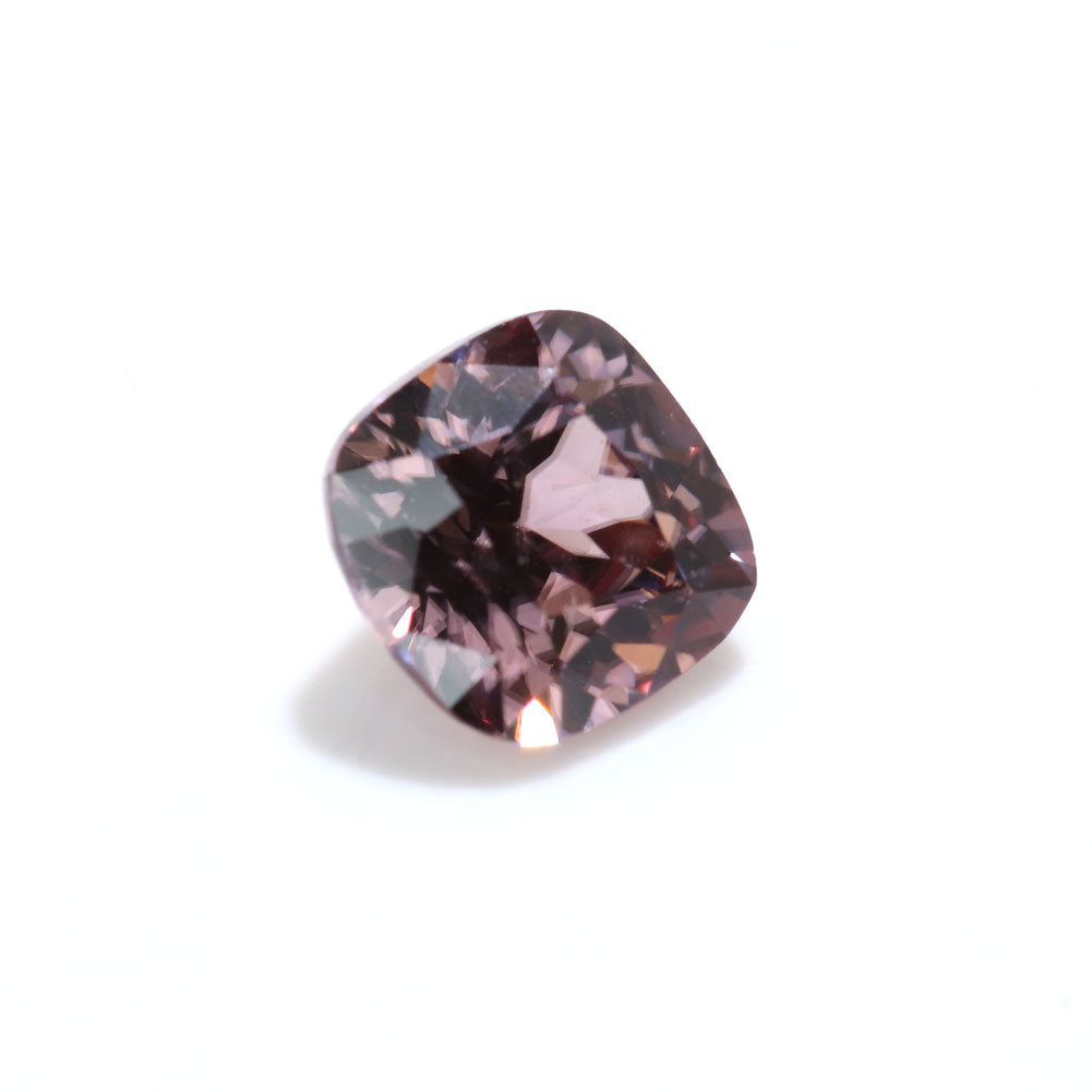 非加熱 ジルコン ルース クッションカット 4.8mm 0.71ct