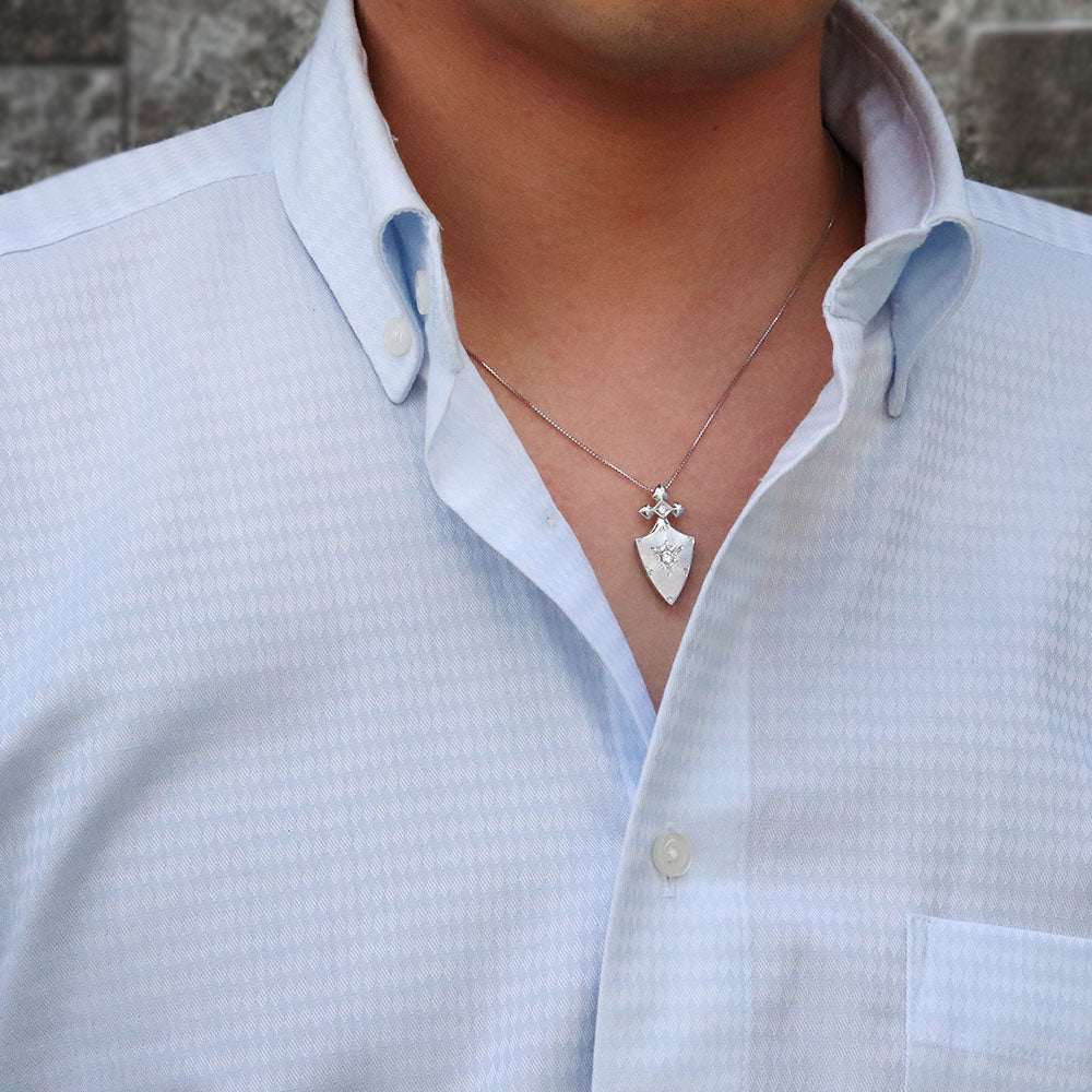 メンズ ペンダント シールド 彫金 10金 18金 プラチナ シルバー 誕生石 盾 十字架 ネックレス 手彫り ハワイアンジュエリー 選べる誕生石 3mm (品番 mh-0407-m)