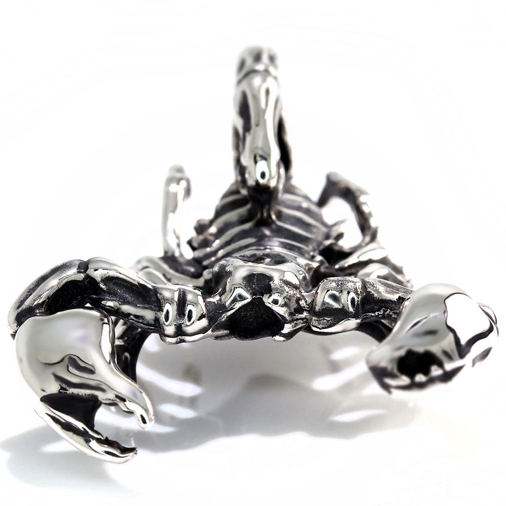 メンズ ペンダントトップ シルバー サソリ 蠍 サソリモチーフ スコーピオン シルバーアクセサリー sv925 ペンダント 男性 いかつめ ごつい (品番 m-0128)