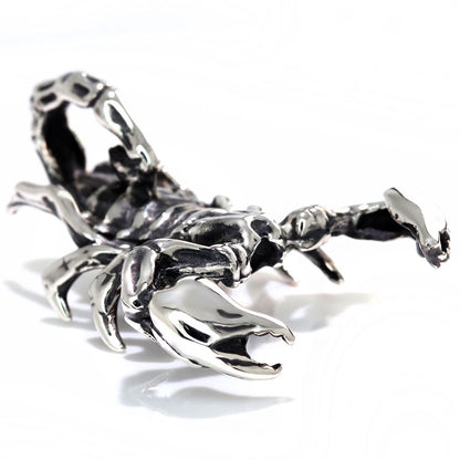 メンズ ペンダントトップ シルバー サソリ 蠍 サソリモチーフ スコーピオン シルバーアクセサリー sv925 ペンダント 男性 いかつめ ごつい (品番 m-0128)