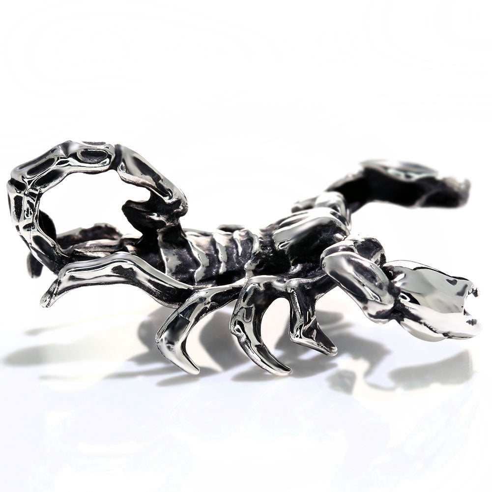 メンズ ペンダントトップ シルバー サソリ 蠍 サソリモチーフ スコーピオン シルバーアクセサリー sv925 ペンダント 男性 いかつめ ごつい (品番 m-0128)