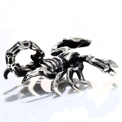 メンズ ペンダントトップ シルバー サソリ 蠍 サソリモチーフ スコーピオン シルバーアクセサリー sv925 ペンダント 男性 いかつめ ごつい (品番 m-0128)