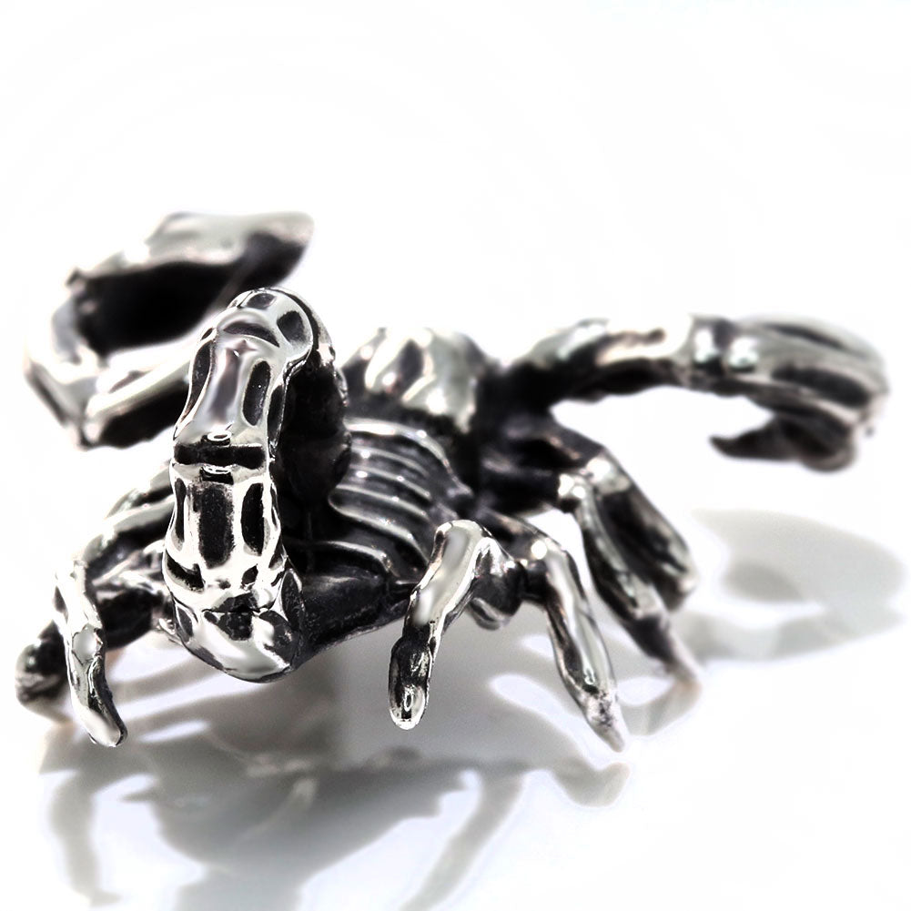 メンズ ペンダントトップ シルバー サソリ 蠍 サソリモチーフ スコーピオン シルバーアクセサリー sv925 ペンダント 男性 いかつめ ごつい (品番 m-0128)