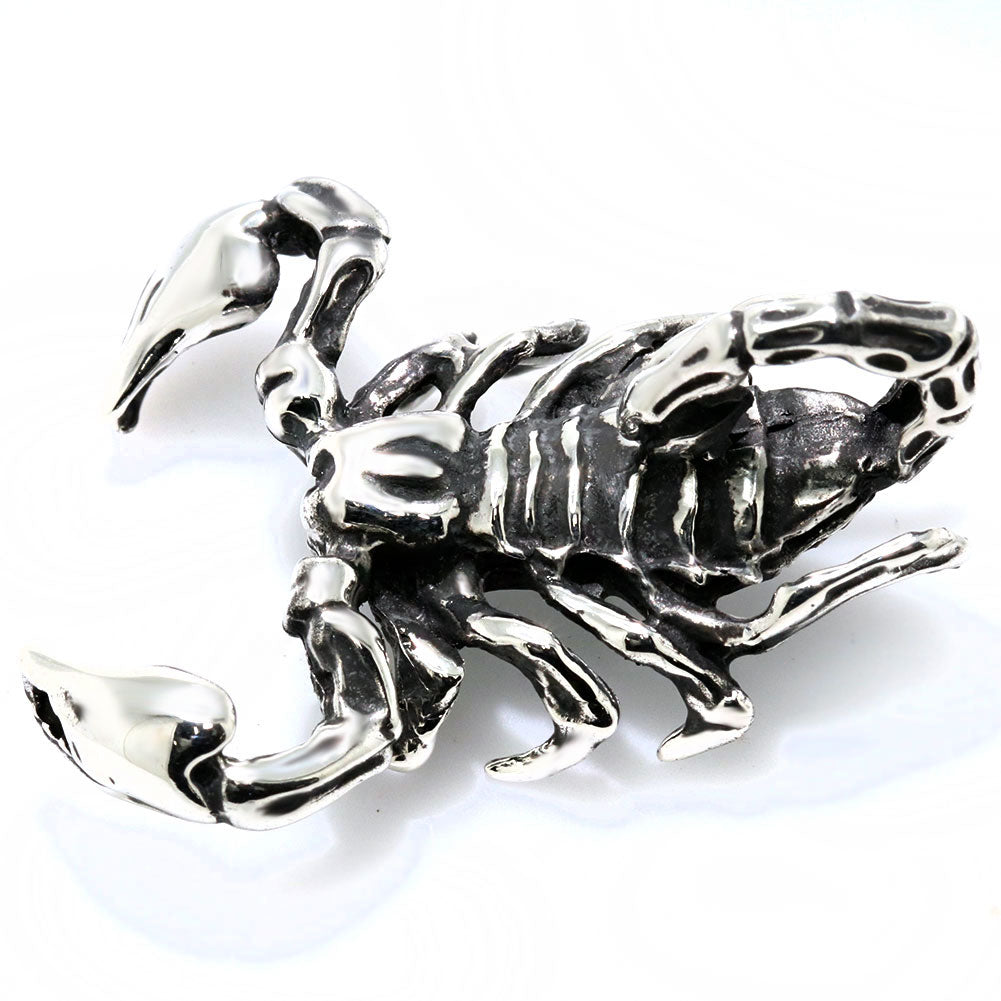 メンズ ペンダントトップ シルバー サソリ 蠍 サソリモチーフ スコーピオン シルバーアクセサリー sv925 ペンダント 男性 いかつめ ごつい (品番 m-0128)