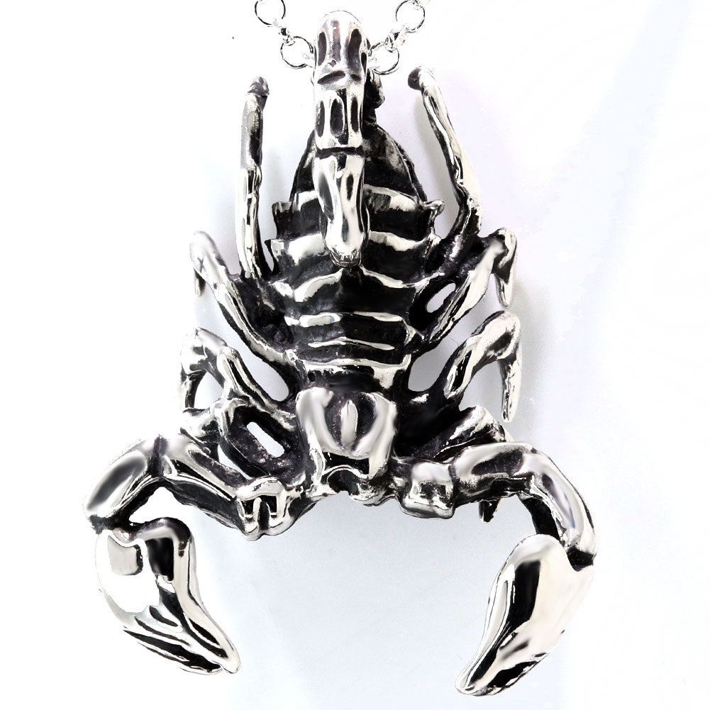 メンズ ペンダントトップ シルバー サソリ 蠍 サソリモチーフ スコーピオン シルバーアクセサリー sv925 ペンダント 男性 いかつめ ごつい (品番 m-0128)
