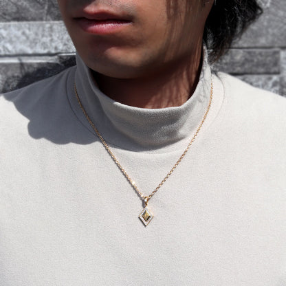 純金 24金 ペンダントトップ メンズ K24 イニシャル ネックレス トップのみ ひし形 選べる 誕生石 刻印 天然石 男性 特別 大人 かっこいい 高級 資産 (品番 mh-0343-k24-ph)