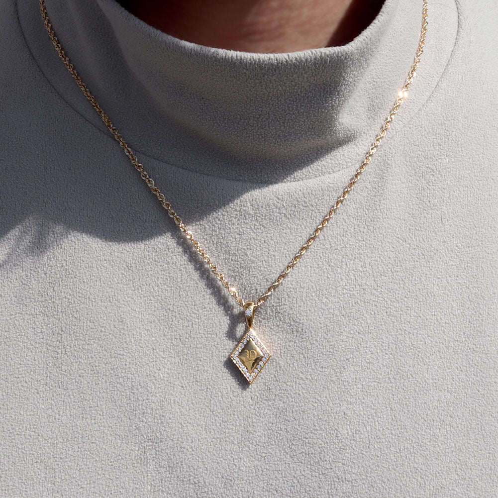 純金 24金 ペンダントトップ メンズ K24 イニシャル ネックレス トップのみ ひし形 選べる 誕生石 刻印 天然石 男性 特別 大人 かっこいい 高級 資産 (品番 mh-0343-k24-ph)