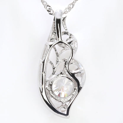 天然ダイヤモンド フェザー ネックレス 鑑定書付き 0.5ct 唐草 透かし 羽根 レディース 18金 プラチナ フェアリー 高級 上品 妻 感謝 特別 ギフト (品番 mh-0426-4-cgl)