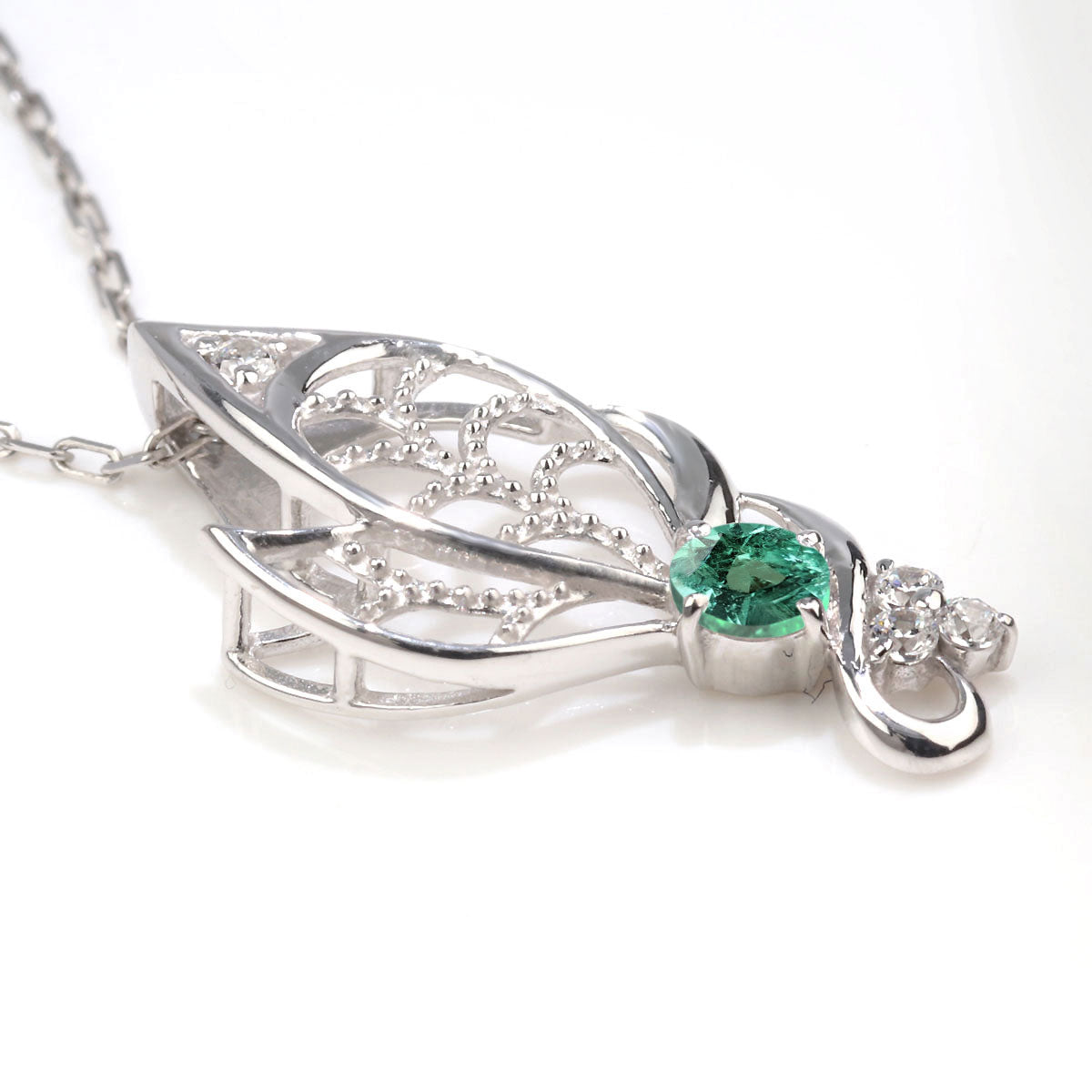 蝶モチーフ ネックレス レディース 誕生石 透かし 可憐 SV925 K10 K18 Pt900 選べるカラー ペンダント 羽 バタフライ 人気 女性 大人 華やか おしゃれ (品番 mh-0433)