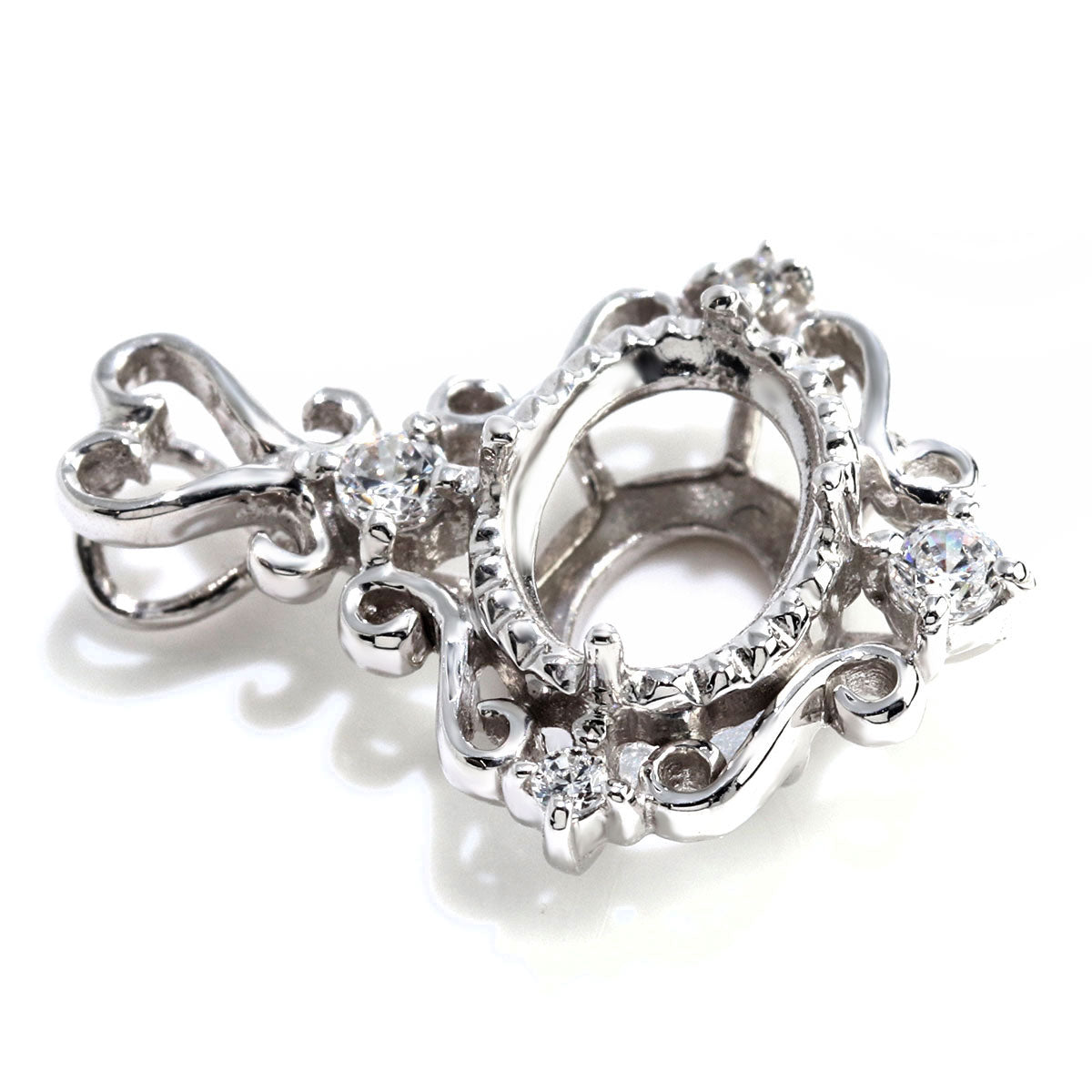 ペンダントトップ 空枠 ハート アンティーク調 アラベスク オーバル 5mm×7mm ネックレス K18 K10 Pt900 SV925 曲線 ボタニカル セミオーダー 誕生日 記念日 ご褒美 (品番 mpn-0042-kw)
