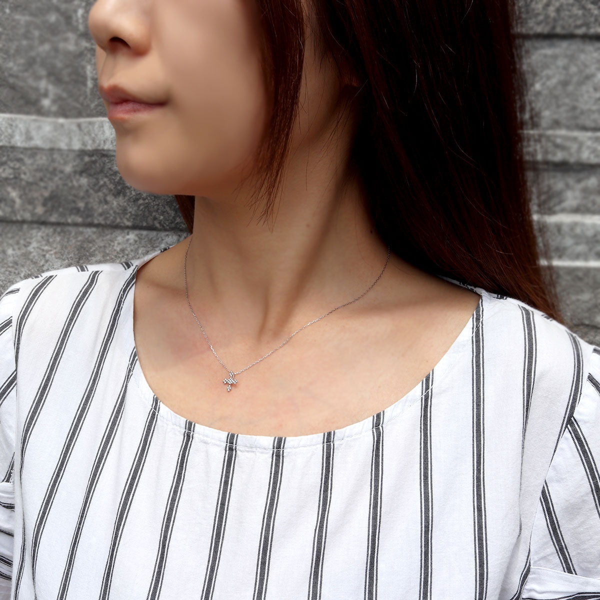 シンプル クロス ネックレス 小ぶり ボールデザイン プチネックレス 丸玉 可愛い K10 K18 Pt900 ペンダント 十字架 鏡面丸玉 普段使い 日本製 (品番 mpn-0151)