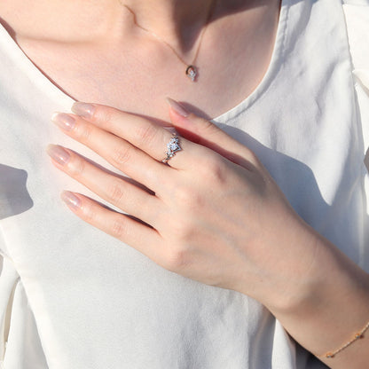 18金 ダイヤモンド 婚約指輪 0.25ct 鑑定書付き 指輪 ティアラ 王冠 プラチナ 結婚 リーフ ご褒美 記念日 エレガント プレゼント ギフト (品番 mr-0481-4-cgl-2)