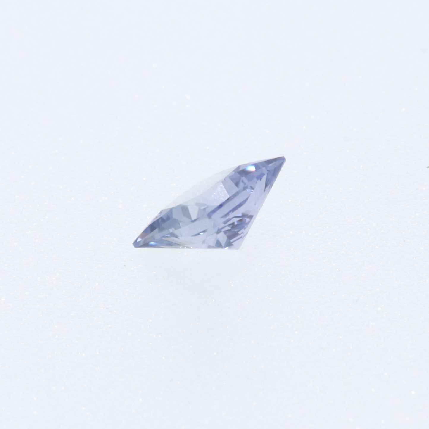 ファンシーカラーサファイア ルース プリンセスカット 4.7mm 0.55ct (品番 ruth-r7929-010)