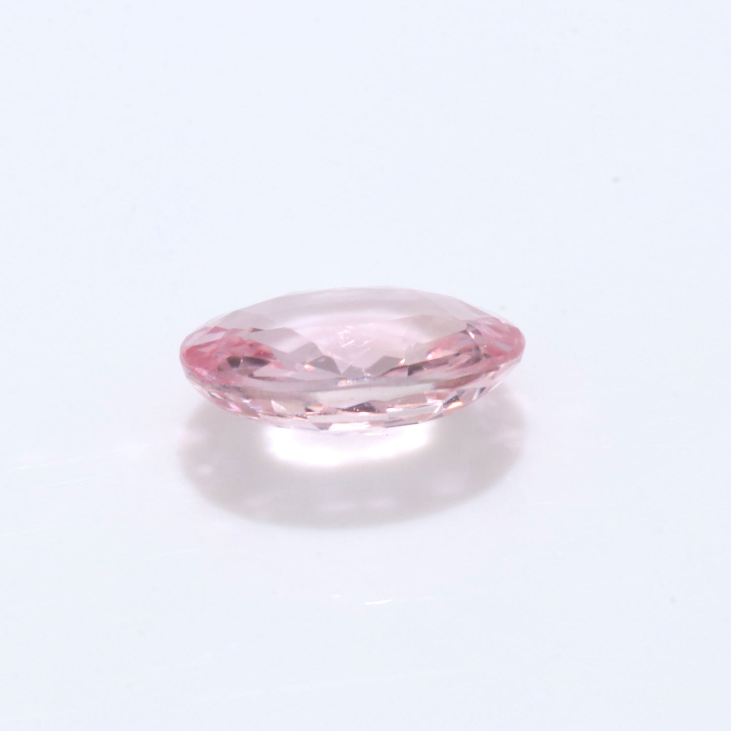 ピンクサファイア ルース オーバルカット 5.1mm×4.0mm 0.38ct (品番 ruth-r7929-015)
