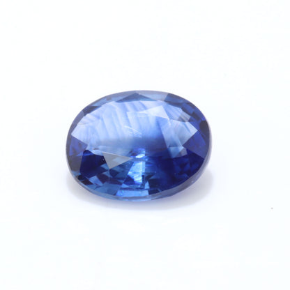 ブルーサファイア ルース オーバルカット 6.1mm×5.0mm 0.67ct (品番 ruth-r7929-016)