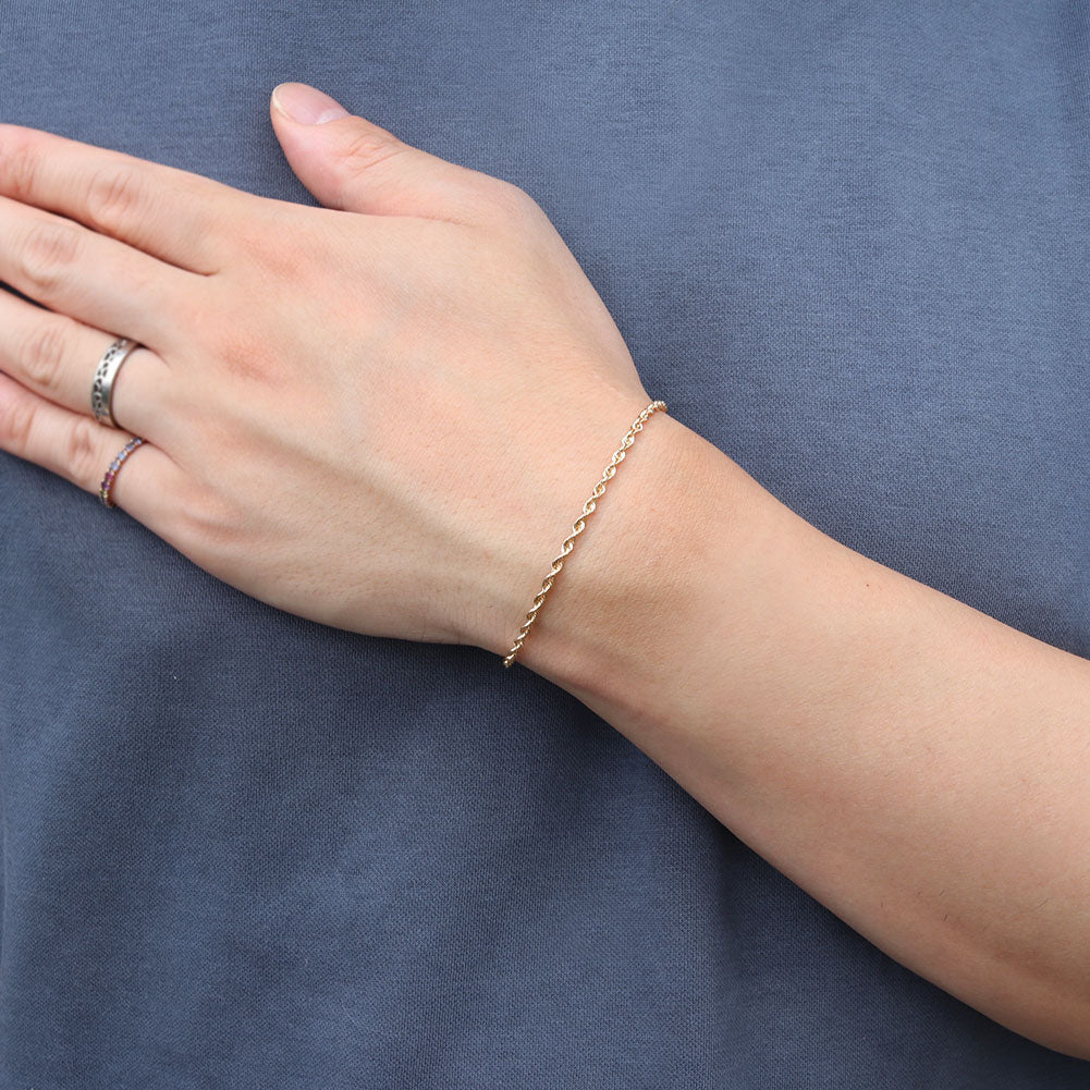 ブレスレット ロープチェーン 18金 イエローゴールド メンズ K18YG 中空 地金 ブレス 男性 大人 つけっぱなし おしゃれ メンズジュエリー (品番 rope-h-040-18-k18-m)